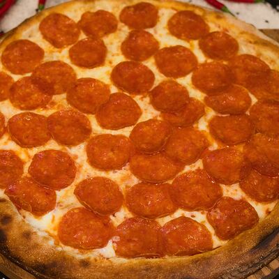 Пеперони классическое в Pizza&Pasta по цене 920 ₽
