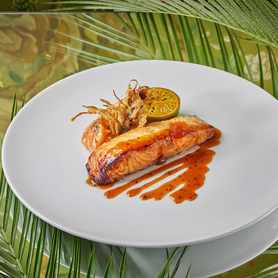 Лосось в китайском имбирно-медовом маринаде в Turandot по цене 3550 ₽