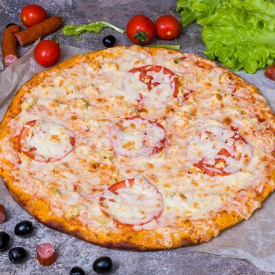 Пицца Куриная в CHO-KAVO по цене 550 ₽