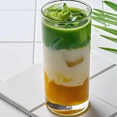 Матча Манго в Coffee and Parfait Bar по цене 2200 ₸