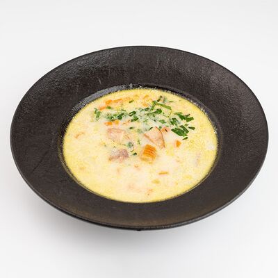 Суп уха по-фински с копченым сомом в IPPIN - Fusion Panasia по цене 384 ₽