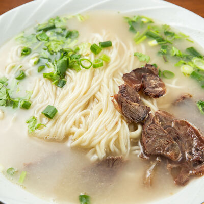 Лапша с говядиной в Кафе Али по цене 276 ₽