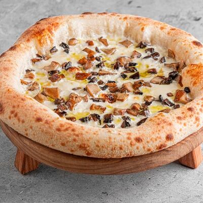 С лесными грибами в Август бистро по цене 760 ₽