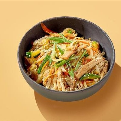 Удон со свининой в Pop Art Pizza по цене 447 ₽