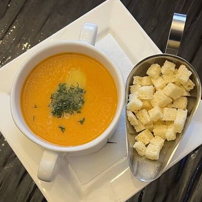 Суп-пюре овощной, гренки в Длинный нос по цене 190 ₽