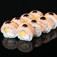 Опаленный лосось в Sushi №1