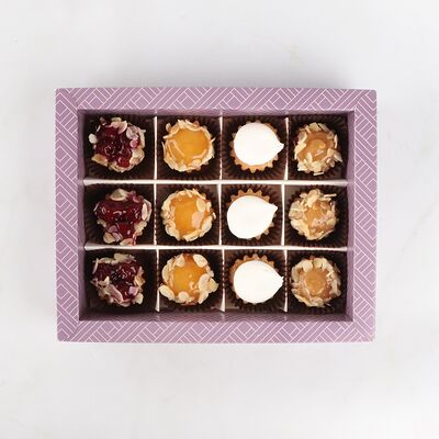 Набор пирожных ассорти тарталеток в Север-Метрополь по цене 800 ₽