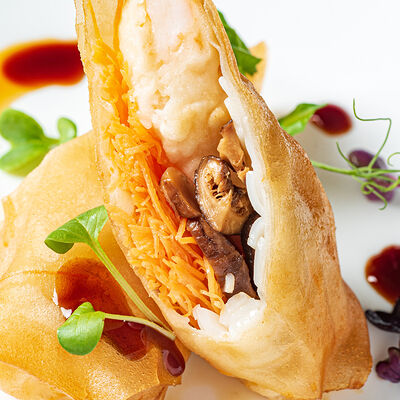 Спринг-ролл с креветкой в Blackberry по цене 17 р.