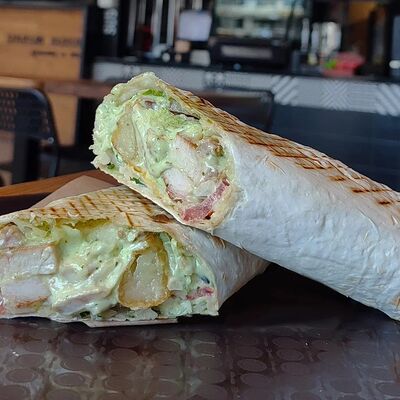 Шаурма All Inclusive с говядиной в Шурум Бурум по цене 723 ₽