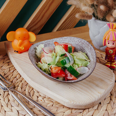 Д* Салат Овощной детский в ЭлеКафе по цене 220 ₽