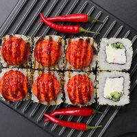 Запеченный ролл с крабом в кунжуте в Моремания Food