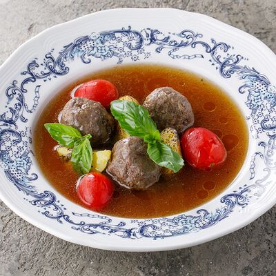 Домашний бульон с фрикадельками в Bist по цене 650 ₽