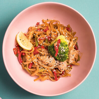 Вок Туна Бой в Лапшичная Изи по цене 257 ₽