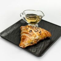 Самса с рубленной говядиной в Бо-Бо
