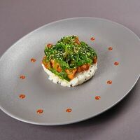 Цыпленок с водорослями в Adriano