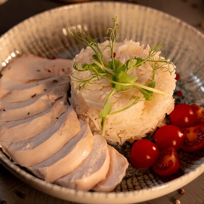 Грудка отварная с рисом в Новые Лица по цене 770 ₽