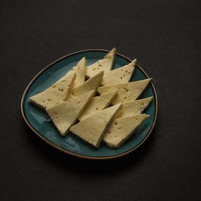 Сыр Брынза в Шашлычный дворик по цене 270 ₽