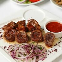 Шашлык из бараньих почек в Кафе Анненфельд