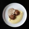 Нежные куриные котлеты с пюре и грибным соусом в STG CAFE по цене 640