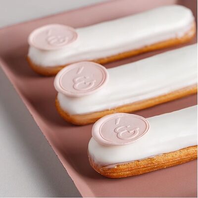 Эклер Ванильный в Эклерная по цене 220 ₽