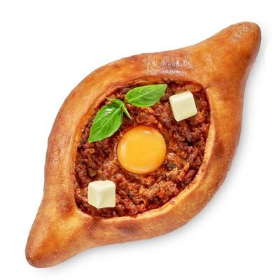 Хачапури по-аджарски Болоньезе в Старик Хинкалыч по цене 540 ₽