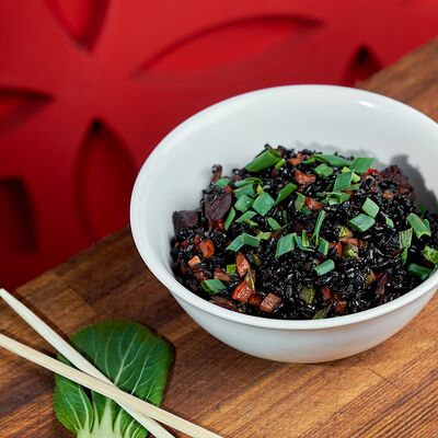 Черный рис с уткой в Jang Su по цене 540 ₽