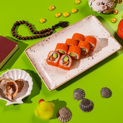 Ролл Калифорния с лососем в Сушки на макушке по цене 1170