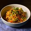 Лапша жаренная по-китайски с курицей и овощами в Go-Boo по цене 549