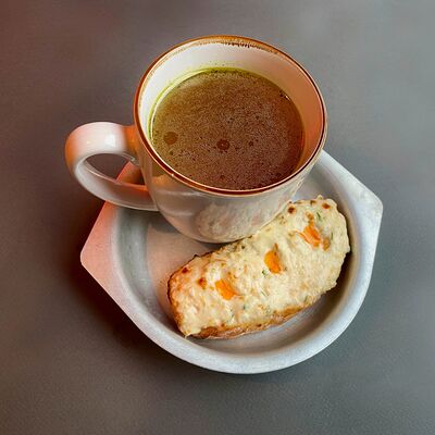 Куриный бульон в Amici Бар по цене 250 ₽