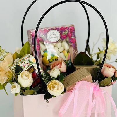 Подарочный набор чая и кофе в сумочкев Дарите красиво по цене 2650 ₽