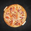 Мясная M в Пицца Семейная точка по цене 700