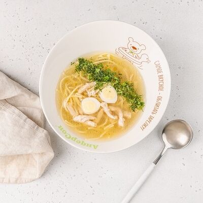 Суп-лапша с индейкой и перепелиным яйцом в АндерСон по цене 410 ₽