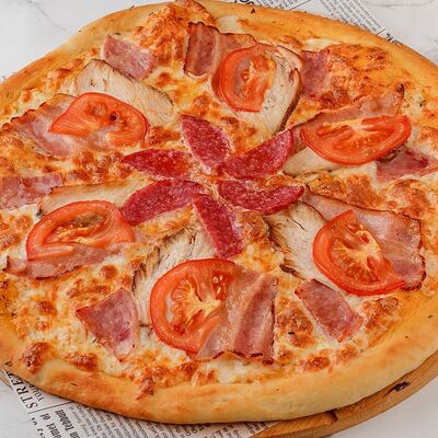 Пицца Мясная 33см в One Click Pizza по цене 662 ₽