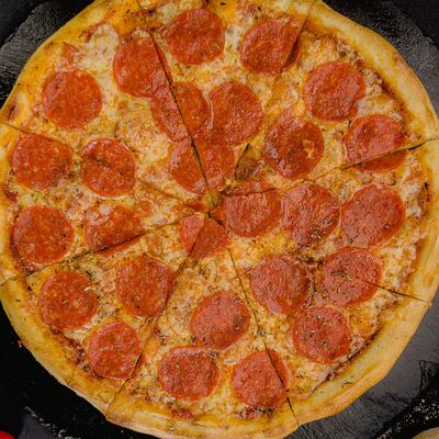 Пицца Пепперони в Ёжкин ролл по цене 849 ₽