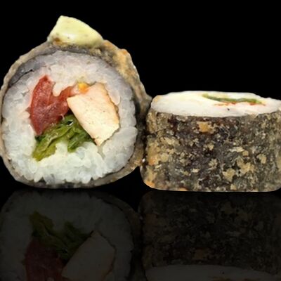 Жареный Цезарь ролл в Barrel Sushi по цене 459 ₽