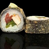 Жареный Цезарь ролл в Barrel Sushi