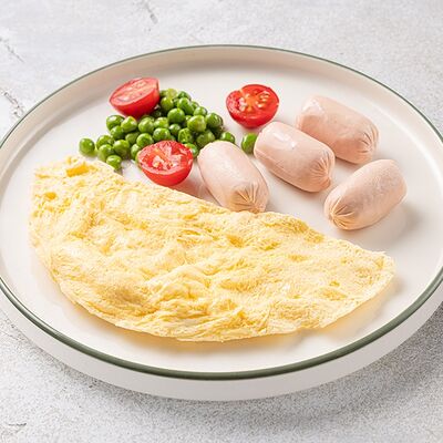 Омлет с мини-сосисками в Шоколадница по цене 390 ₽