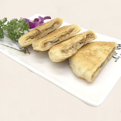 Лепёшка с мясом в Золотая панда по цене 776 ₽