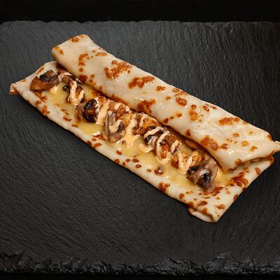 Блин с курицей и грибами в Кофе блин по цене 369 ₽