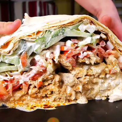 Шаурма Гигант со свининой в Burrito по цене 570 ₽