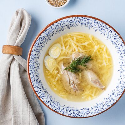 Лапша с курицей в Альбатрос по цене 360 ₽