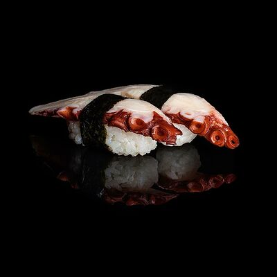 Суши Осьминог в Nishiki по цене 220 ₽