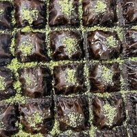 Пахлава шоколаднаяв Кафе нут