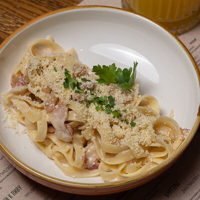 Карбонара в Уголёк по цене 450 ₽