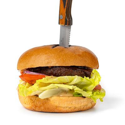 Бургер с вегетаринской котлетой в Леопольд по цене 750 ₽