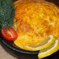 Сёмга под сырной корочкой в Пиросмани