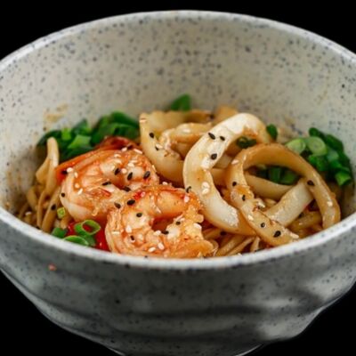 Удон с морепродуктами в Сайгон по цене 680 ₽