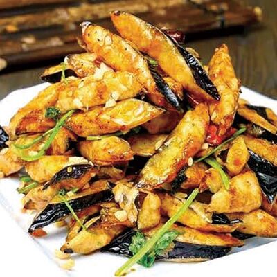 В46 Жареные баклажаны в кляре 风味茄子 в Charlie tea по цене 720 ₽