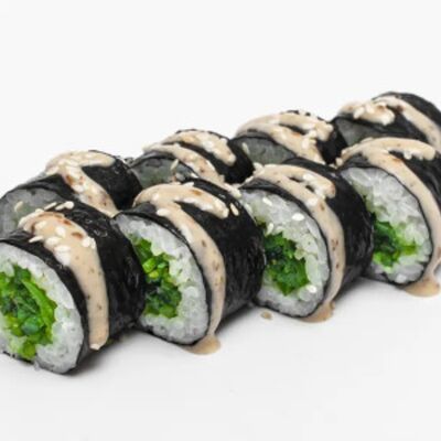 Чука маки в Лютые роллы по цене 268 ₽