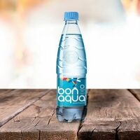 Вода BonAqua негазированная в Пицца да мамма ЦУМ